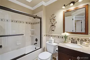 15430 SE 67th Pl, Bellevue, WA 98006 - Photo 32