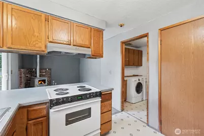 15912 67th Street Ct E, Sumner, WA 98390 - Photo 22