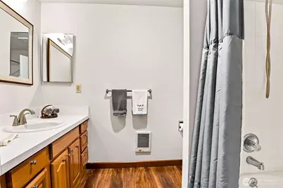 8638 Onyx Drive SW #E, Lakewood, WA 98498 - Photo 16