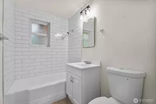 13525 Wallingford Ave N, Seattle, WA 98133 - Photo 18