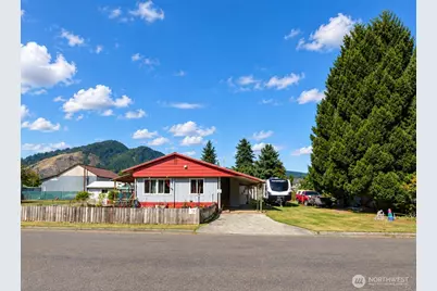 344 Temple Avenue, Morton, WA 98356 - Photo 8