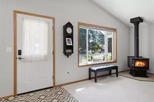 15837 Lawrence Pl SE, Yelm, WA 98597 - Photo 4
