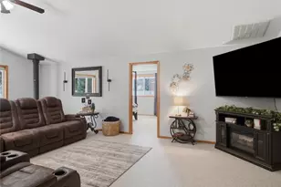 15837 Lawrence Pl SE, Yelm, WA 98597 - Photo 6