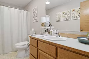 15837 Lawrence Pl SE, Yelm, WA 98597 - Photo 22