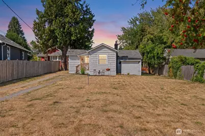 8143 10th Avenue SW, Seattle, WA 98106 - Photo 6