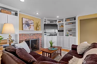 18166 41st Place SE, Issaquah, WA 98027 - Photo 6