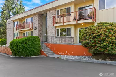 330 Elm Street #205, Everett, WA 98203 - Photo 1