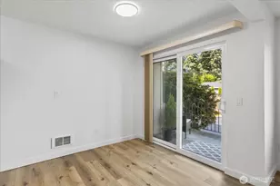 330 Elm St, Everett, WA 98203 - Photo 8