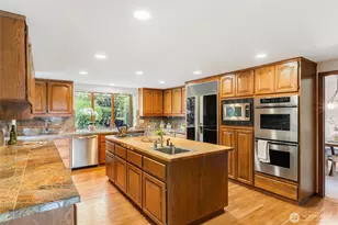 18805 94th Ave W, Edmonds, WA 98020 - Photo 14
