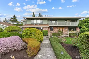 18805 94th Ave W, Edmonds, WA 98020 - Photo 2