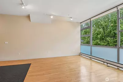 2015 Terry Avenue #415, Seattle, WA 98121 - Photo 4