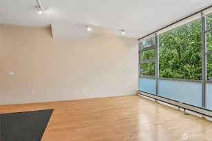 2015 Terry Ave, Seattle, WA 98121 - Photo 4
