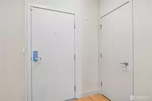 2015 Terry Ave, Seattle, WA 98121 - Photo 22