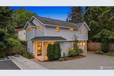 11505 112th Court NE, Kirkland, WA 98033 - Photo 2