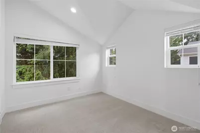 11505 112th Court NE, Kirkland, WA 98033 - Photo 18