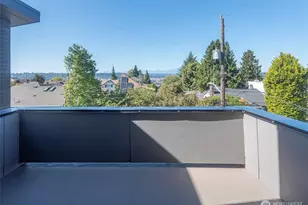 5110 Palatine Ave N, Seattle, WA 98103 - Photo 16