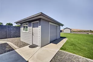 84906 E Wallowa Rd, Kennewick, WA 99323 - Photo 36