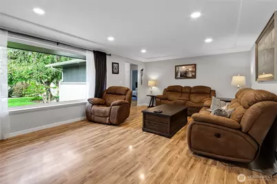 11013 Lundstrom Drive SW, Lakewood, WA 98498 - Photo 4