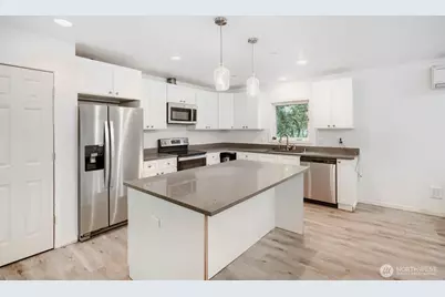 10410 Issaquah Hobart Road SE, Issaquah, WA 98027 - Photo 24