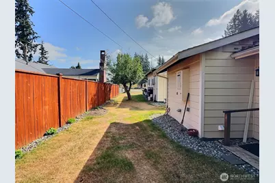 238 S French Avenue, Arlington, WA 98223 - Photo 24
