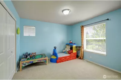 19130 NE 65th Way, Redmond, WA 98052 - Photo 2