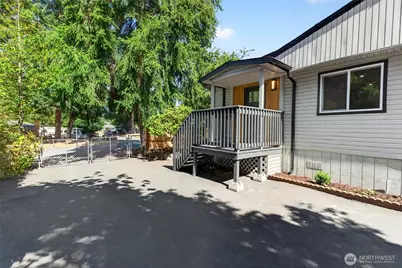 20002 119th Street E, Bonney Lake, WA 98391 - Photo 20