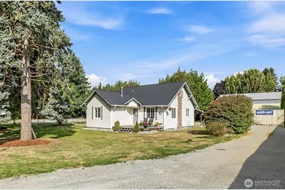 410 Burrows Lane, Sedro Woolley, WA 98284 - Photo 2