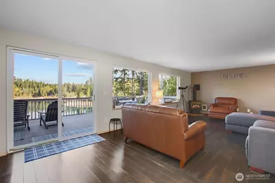 281 NE Lakeshore Drive S, Belfair, WA 98588 - Photo 10