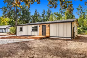 4210 252nd St Ct E, Spanaway, WA 98387 - Photo 2