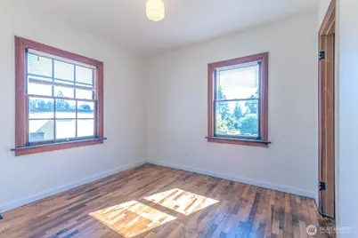 2710 15th Street, Bremerton, WA 98312 - Photo 16