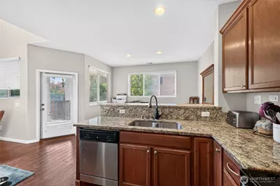 17512 93rd Avenue Ct E, Puyallup, WA 98375 - Photo 10