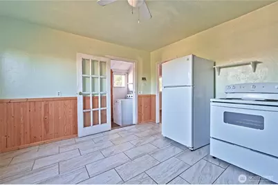 917 Cogean Avenue, Bremerton, WA 98337 - Photo 8