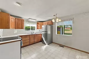 3225 McLeod Rd, Bellingham, WA 98225 - Photo 16