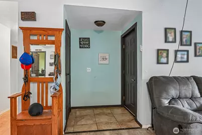 9244 Longhorn Loop SE, Olympia, WA 98501 - Photo 4
