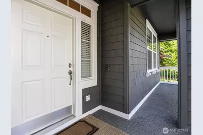 6729 Elderberry Avenue SE, Snoqualmie, WA 98065 - Photo 2
