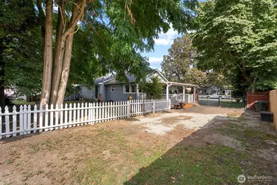 733 2nd Street, Woodland, WA 98674 - Photo 30