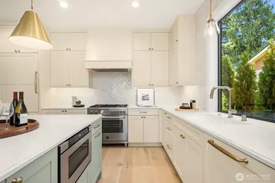 12601 NE 80th Street, Kirkland, WA 98033 - Photo 18