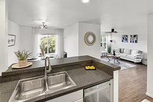 500 Aloha St, Seattle, WA 98109 - Photo 8
