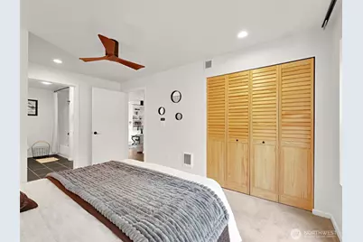 500 Aloha Street #305, Seattle, WA 98109 - Photo 16