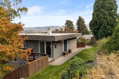 2020 Overlook Drive, Wenatchee, WA 98801 - Photo 6