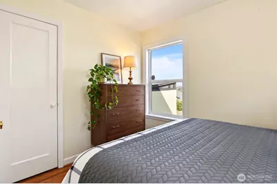 3046 24th Avenue W, Seattle, WA 98199 - Photo 24
