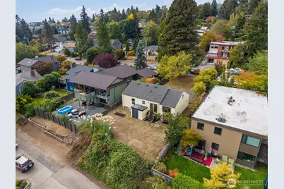 3046 24th Avenue W, Seattle, WA 98199 - Photo 32