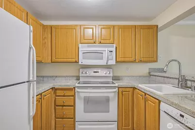 12615 100th Lane NE #M161, Kirkland, WA 98034 - Photo 10