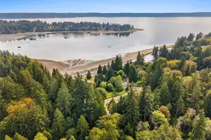 101 E Pirates Pl, Grapeview, WA 98546 - Photo 22