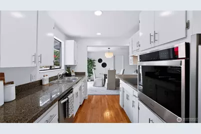 14404 167th Place SE, Renton, WA 98059 - Photo 12