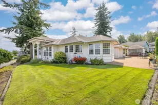 911 E Pacificview Dr, Bellingham, WA 98229 - Photo 38