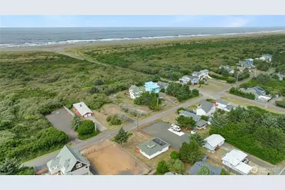 130 Sand Dune Avenue SW, Ocean Shores, WA 98569 - Photo 30