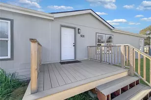 501 Chenois Ave NE, Ocean Shores, WA 98569 - Photo 2