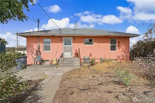1102 Dobson Road E, Odessa, WA 99159 - Photo 2