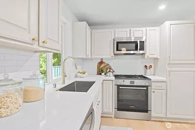 6734 Richards Avenue SE, Port Orchard, WA 98367 - Photo 10